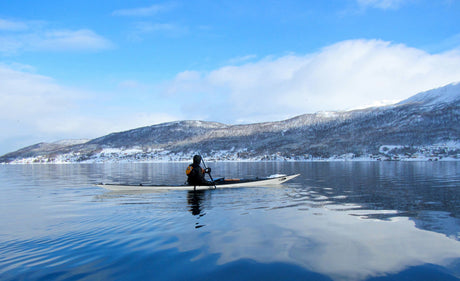 Choosing the Best Kayaking Gear for Winter: Performance and Comfort